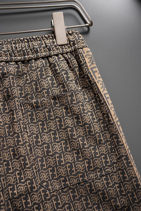 ブランドハーフパンツ着用イメージ